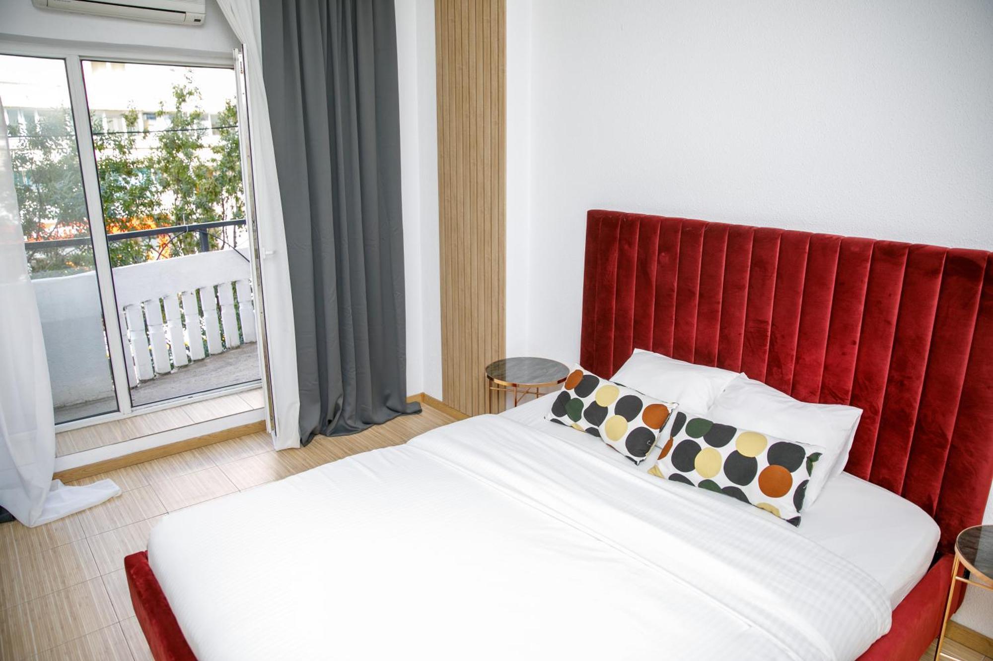 Color Apartments Corneliu Coposu No3 Bukarest Exterior foto